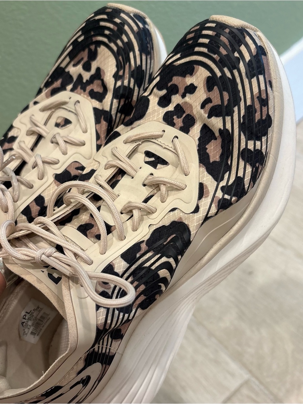 APL Streamline Sneakers Parchment Black Leopard print - Picture 10 of 14